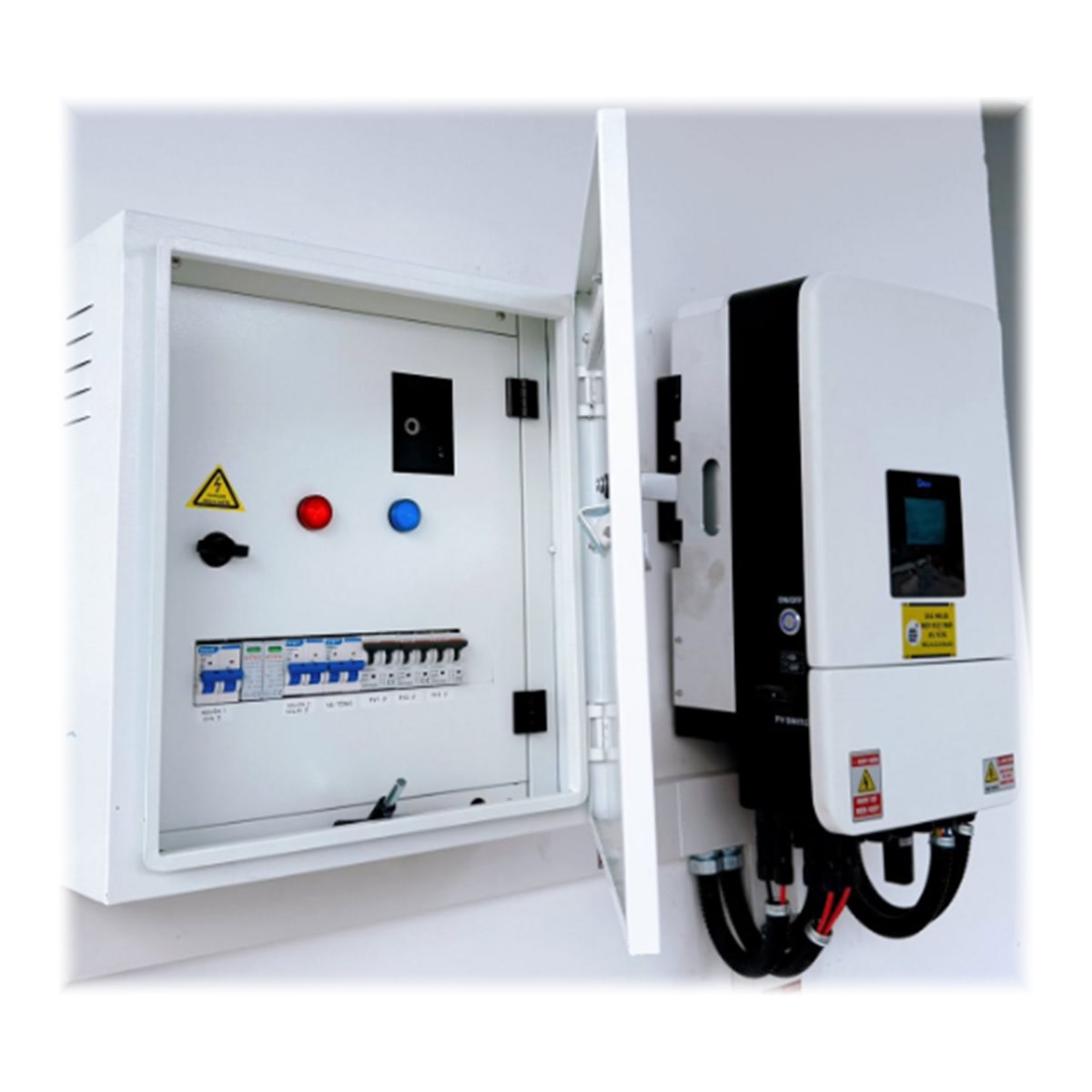 Tủ điện HAG 1 pha Hybrid lắp đặt cùng biến tần